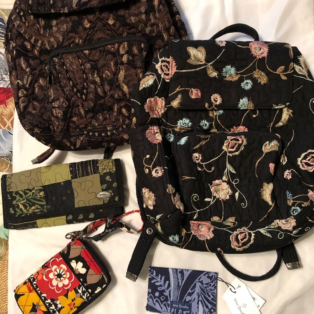 2 Donna sharp backpacks. Donna sharp wallet and 2 Vera Bradley wallets